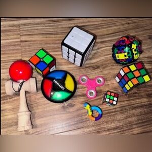 Fidget Toys Rubiks Cube, Simon, Spinner Gear Ball Tangle & Kendama